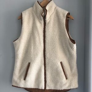 Old Navy cream Sherpa vest with cognac trim